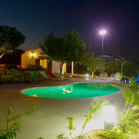 Due Pini Con Piscina Privata 阿尔卡莫